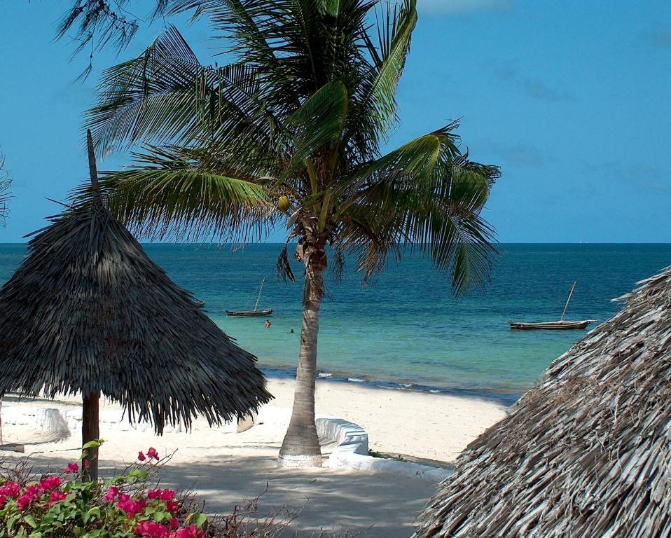 Coral Key Beach Resort Malindi Exterior foto